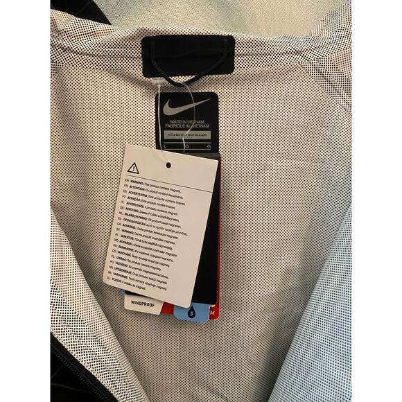 Nike x Undercover Gyakusou Hooded Jacket m large - Picture 12 of 16